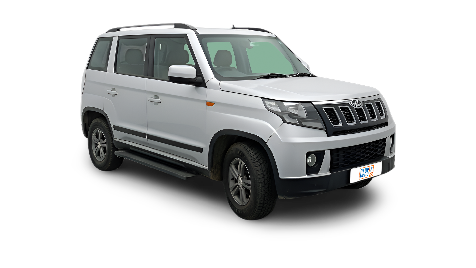 Mahindra TUV300-img